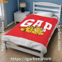 1 gap garfield red blanket