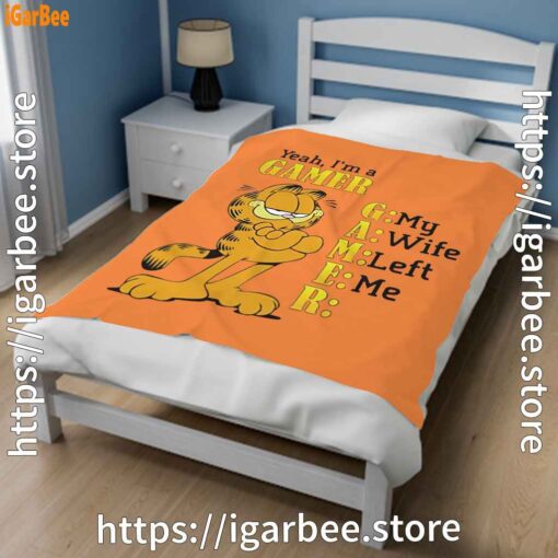 1 garfield gamer orange blanket