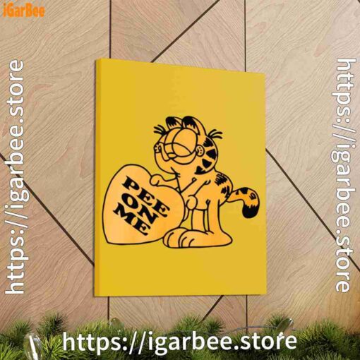 1 garfield pee on me yellow canvas