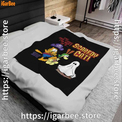 1 garfield scaredy cat halloween black blanket