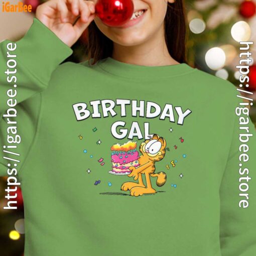 12 garfield birthday elebrating big chest green girl sweatshirt