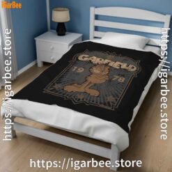 2 1978 garfield black blanket