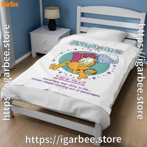2 garfield aquarius white blanket