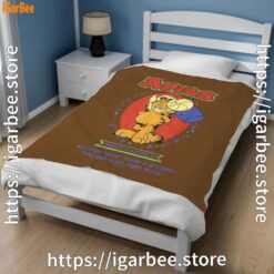 2 garfield aries brown blanket