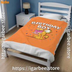 2 garfield birthday boy cake confetti celebration orange blanket