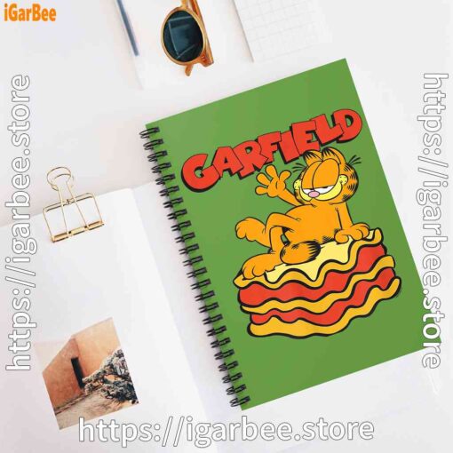 2 garfield lasagna slice pose green notebook