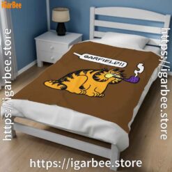 2 garfield pipe brown blanket