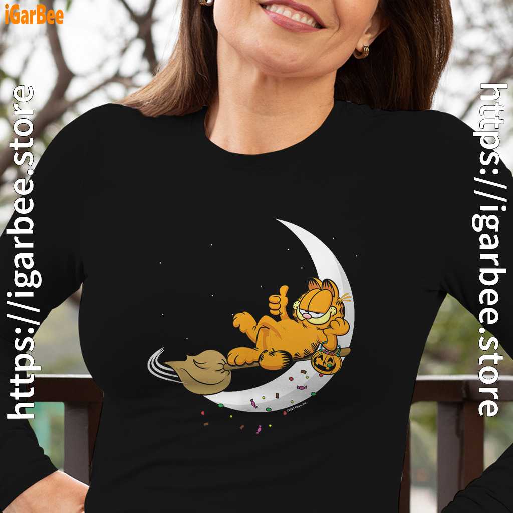 garfield halloween crescent moon broom riding long sleeve black for women garfield halloween crescent moon broom riding long sleeve black for women