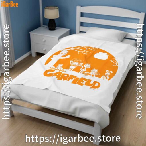 3 garfield halloween group shot nighttime spooky silhouette white blanket