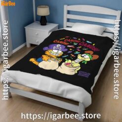 3 halloween garfield eat candy it’s lifestyle black blanket