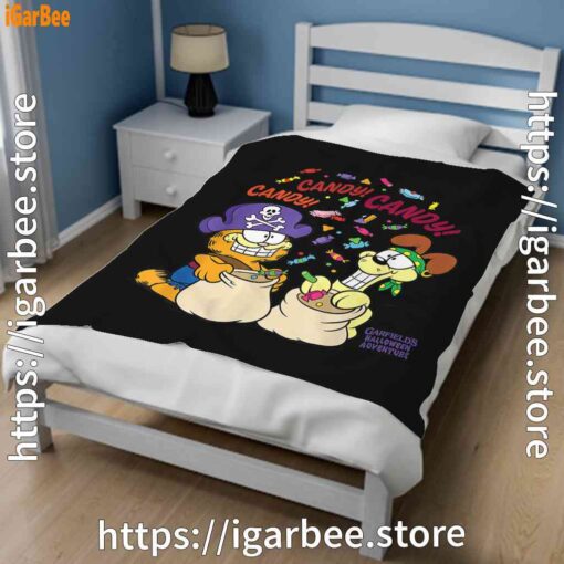 3 halloween garfield eat candy it’s lifestyle black blanket