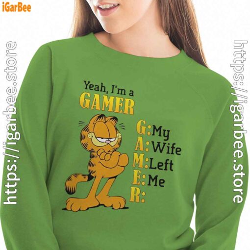 garfield gamer man with yellow sweatshirt (3)