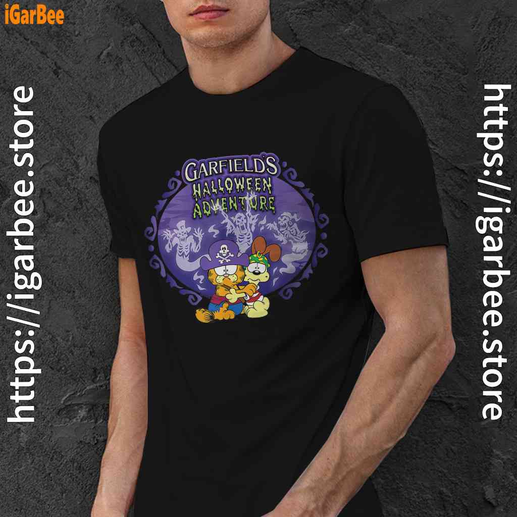 garfield halloween adventure hugging black men shirt garfield halloween adventure hugging black men shirt