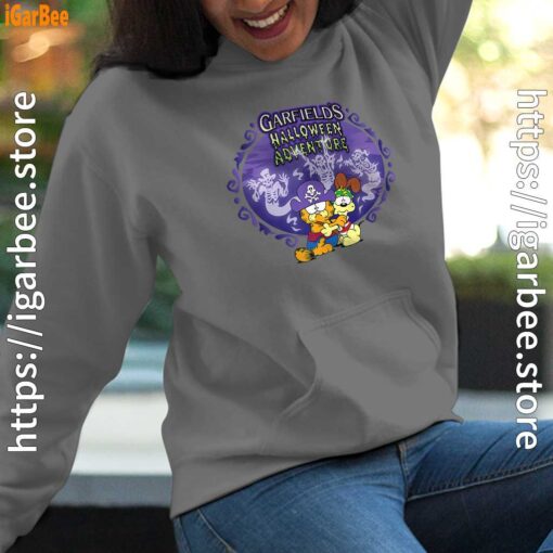 garfield halloween adventure hugging women gray hoodies