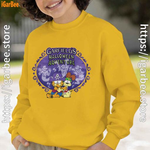 garfield halloween adventure hugging yellow sweatshirt youth boy