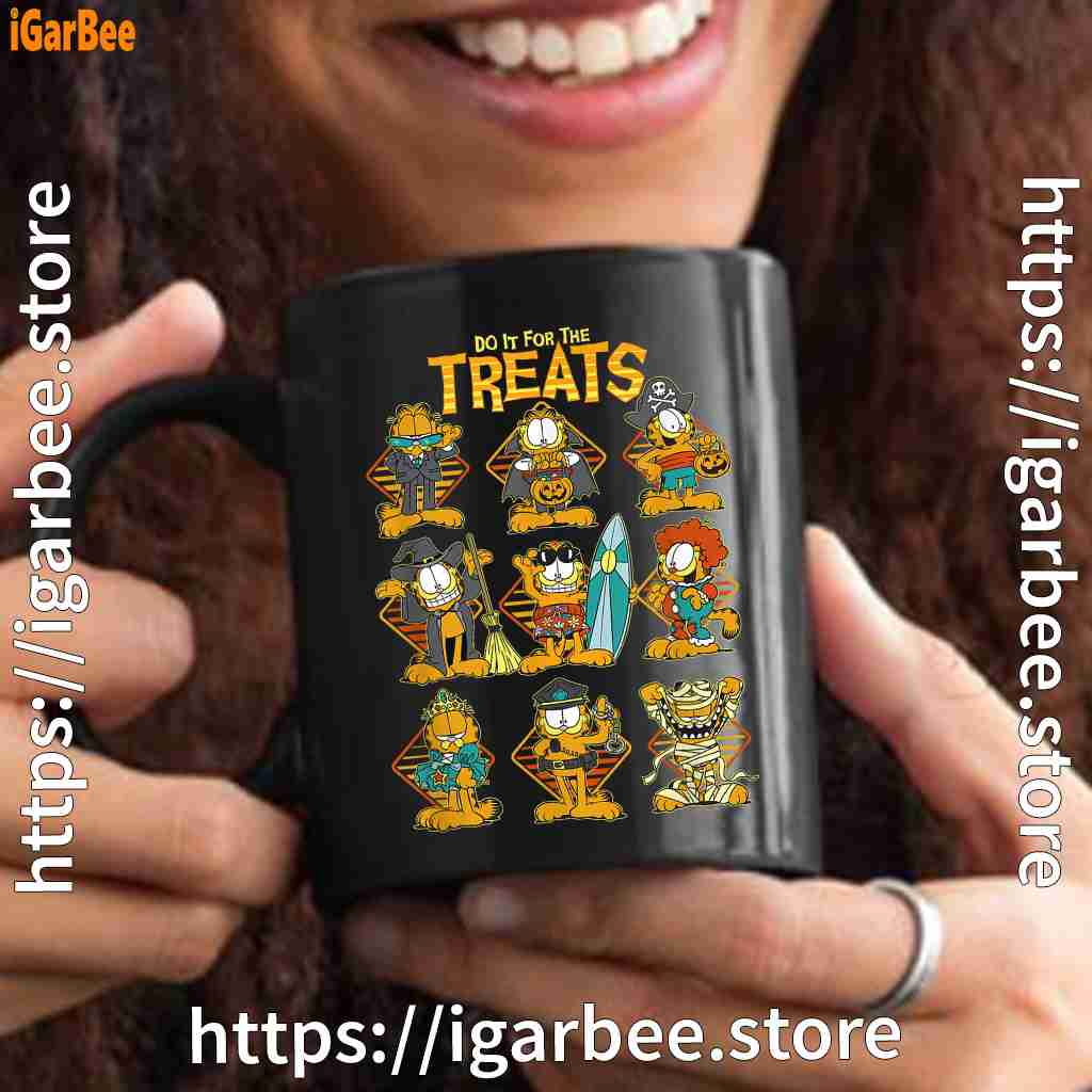 garfield halloween costumes grid do it for the treats black mug oz garfield halloween costumes grid do it for the treats black mug oz