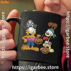 garfield halloween odie pirates black coffee mug 11oz