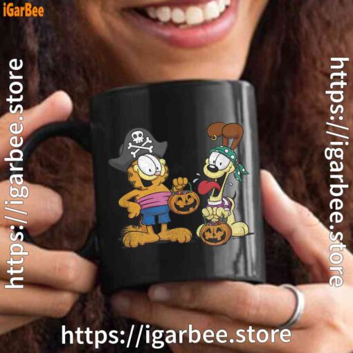 garfield halloween odie pirates black mug 15oz