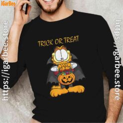 garfield halloween trick or treat pumpkin men's black long sleeve