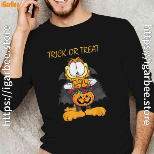 garfield halloween trick or treat pumpkin men's black long sleeve