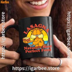 garfield lasagna natures most perfect food black mug 15oz