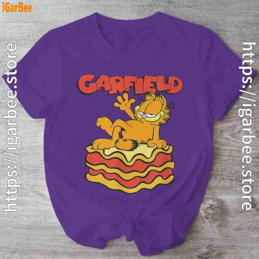 garfield lasagna slice pose purple shirt