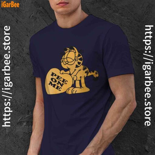 garfield pee on me navy men shirt