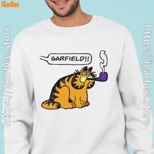 garfield pipe men with white sweatshirt