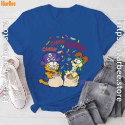 halloween garfield eat candy it’s lifestyle blue tee shirt