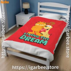 2 garfield and odie living the dream red blanket