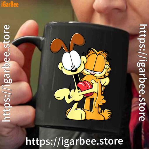 2 ripple junction garfield odie hugging black coffee mug 11oz