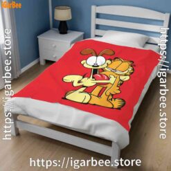 2 ripple junction garfield odie hugging red blanket