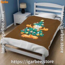 3 garfield christmas tree brown blanket