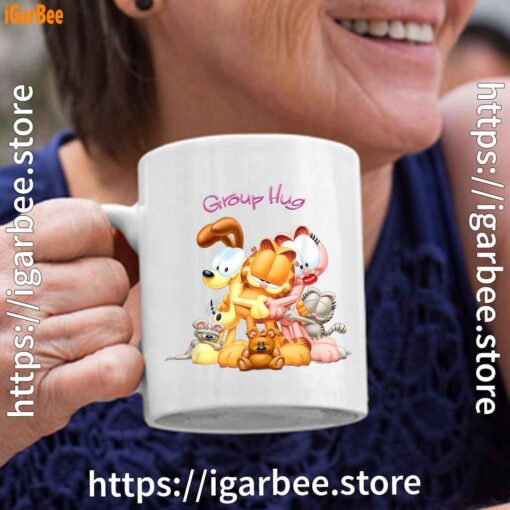 4 garfield group hug white coffee mug 11oz