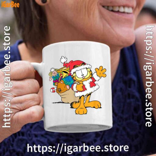 4 ripple junction garfield santa with gifts white coffee mug 11oz
