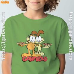 garfield and odie eat pizza together tee green for youth boy