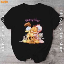 garfield group hug black shirt