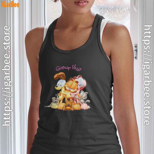 garfield group hug black women tank top