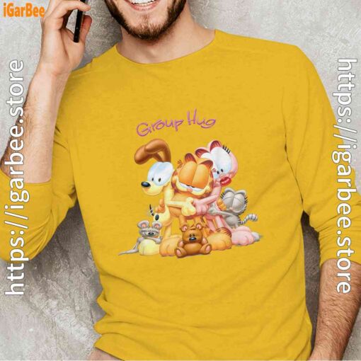 garfield group hug yellow long sleeve man