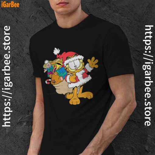 ripple junction garfield santa with gifts black men shirt