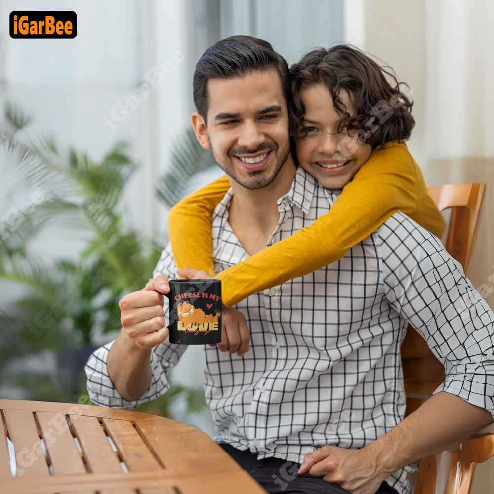 black garfield coffee mug 11oz on igarbee Black Garfield Coffee Mug 11oz on iGarBee: Cool Father's Day Gifts