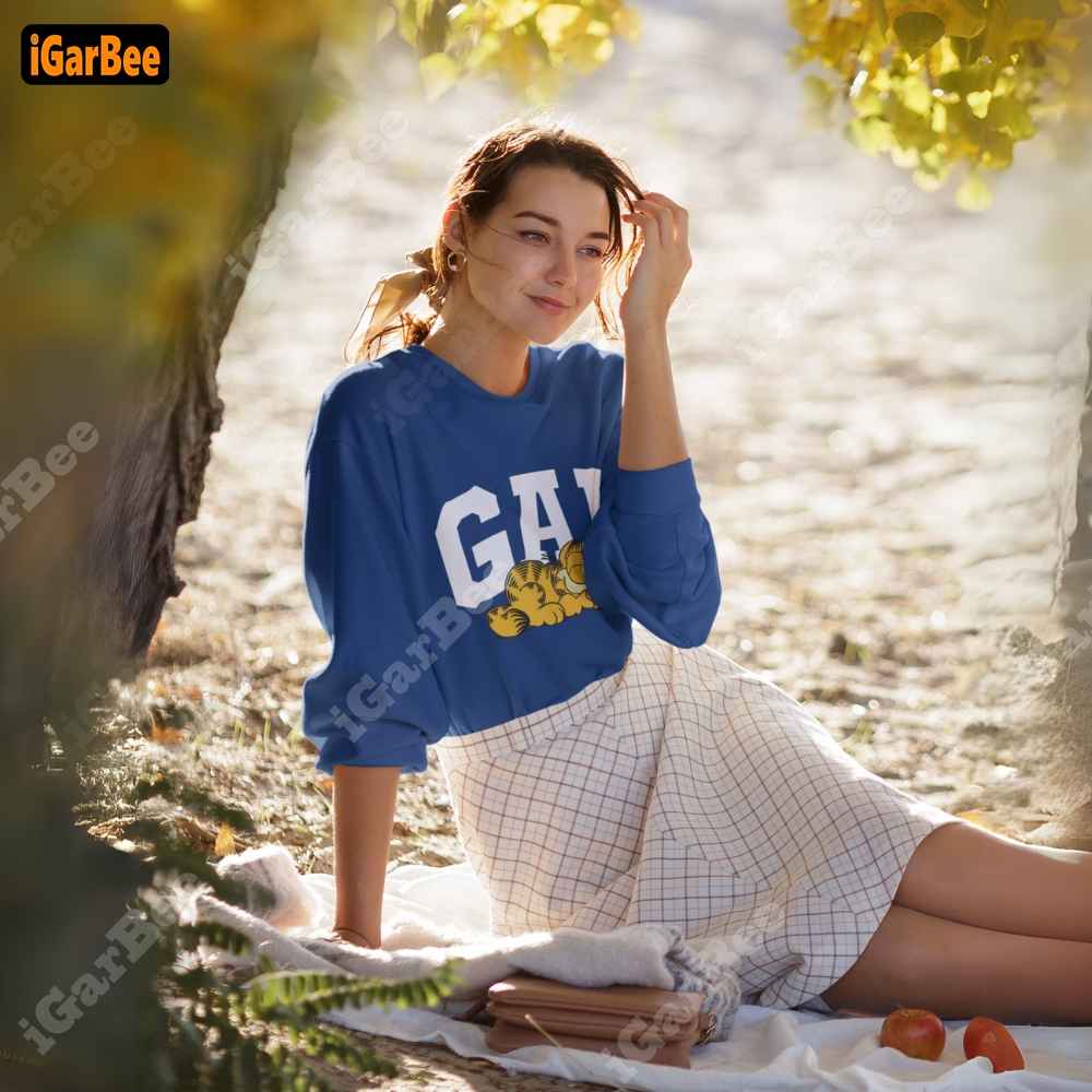 blue Garfield sweatshirts for women, size S