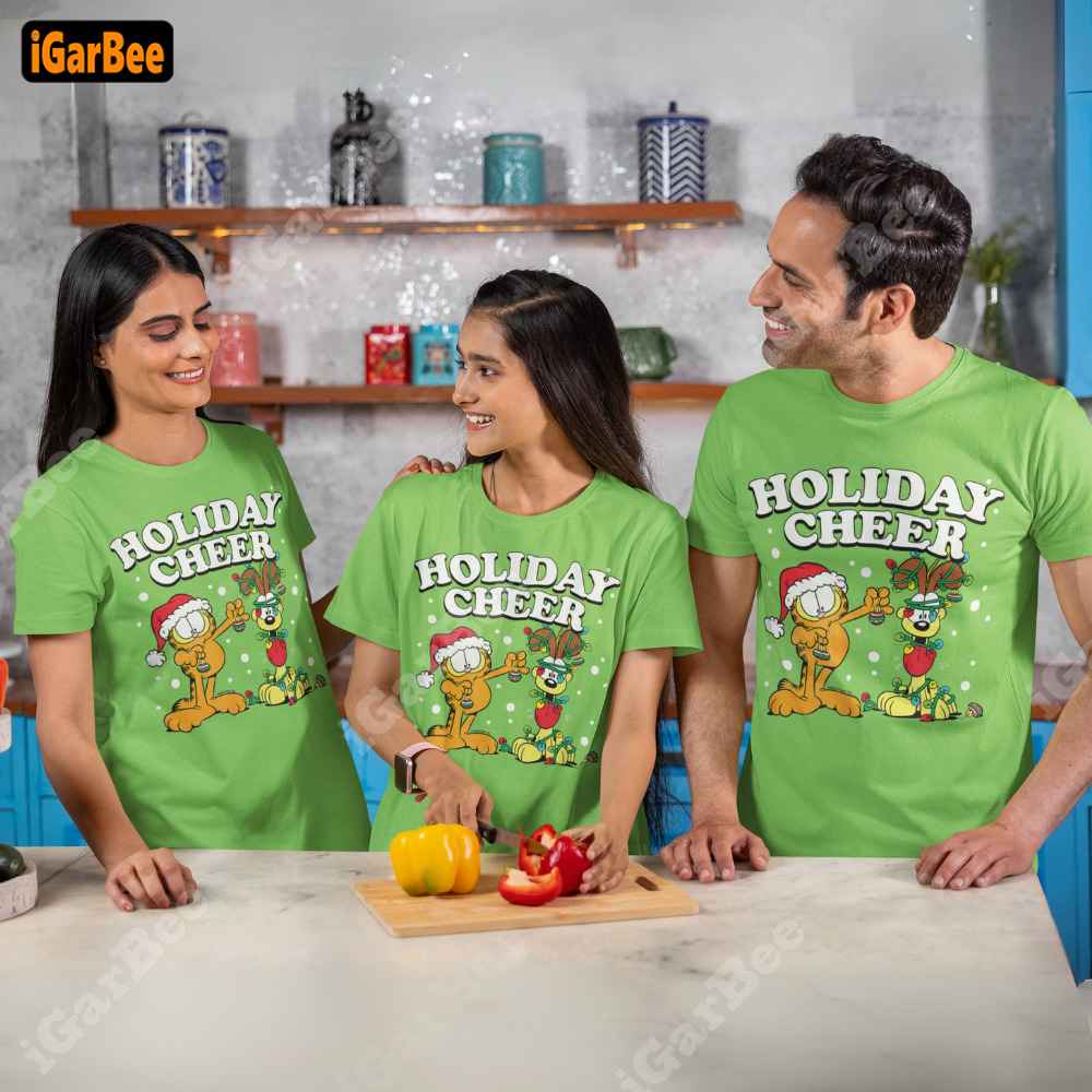 garfield family t shirt 11 Green Garfield Christmas T-shirt highlights family humor during the Holidays