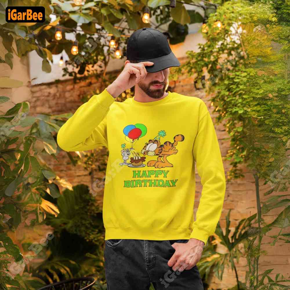 yellow garfield sweatshirt crewneck men yellow garfield sweatshirt crewneck men